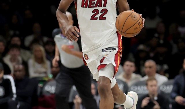 维金斯：教练组一直跟我说要打得更有侵略性 我会保持下去的