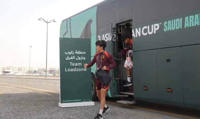 百家乐官网-李镇全：从上场第一分钟就不吝啬体能，每一分钟都把自己豁出去